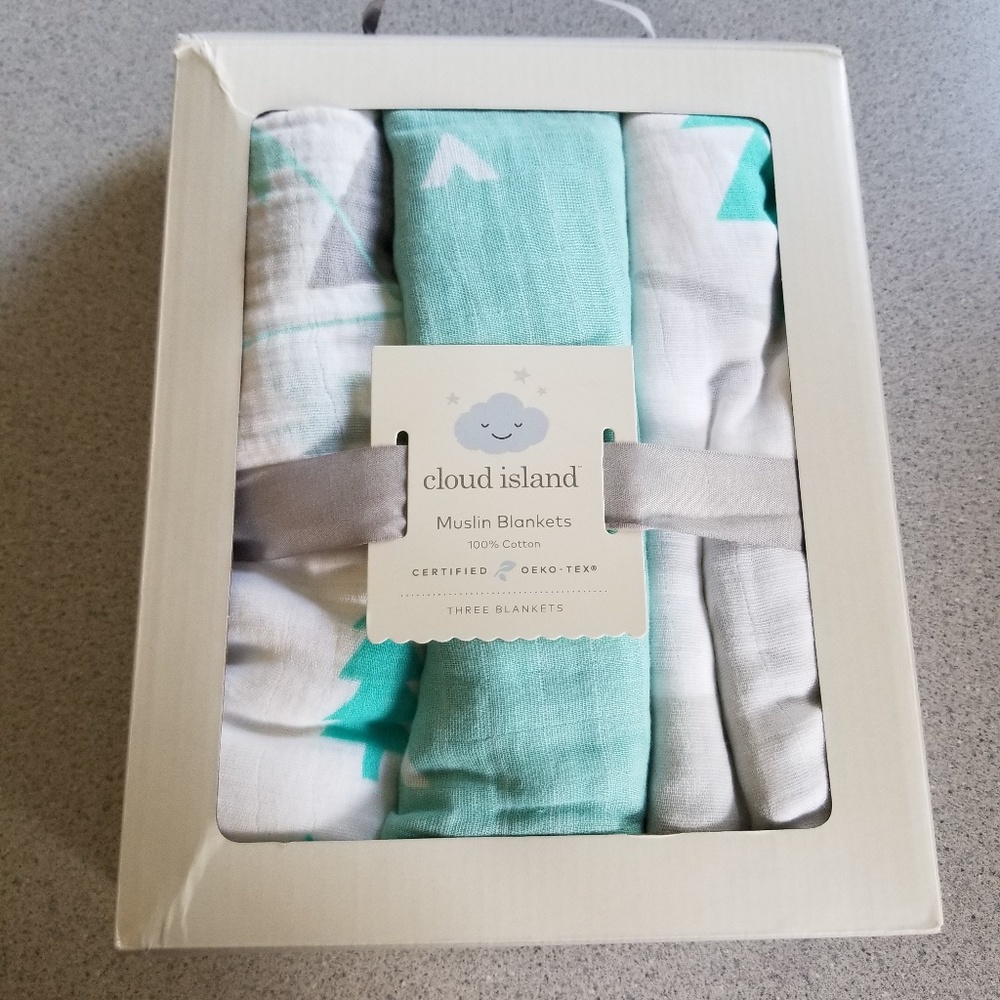 3 Muslim baby swaddle blankets